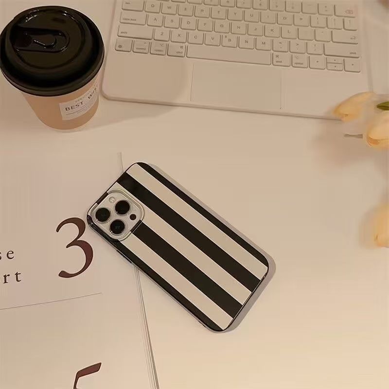 Small Niche Fresh Art Design W - Phone Cases Drawing recensie en prijs