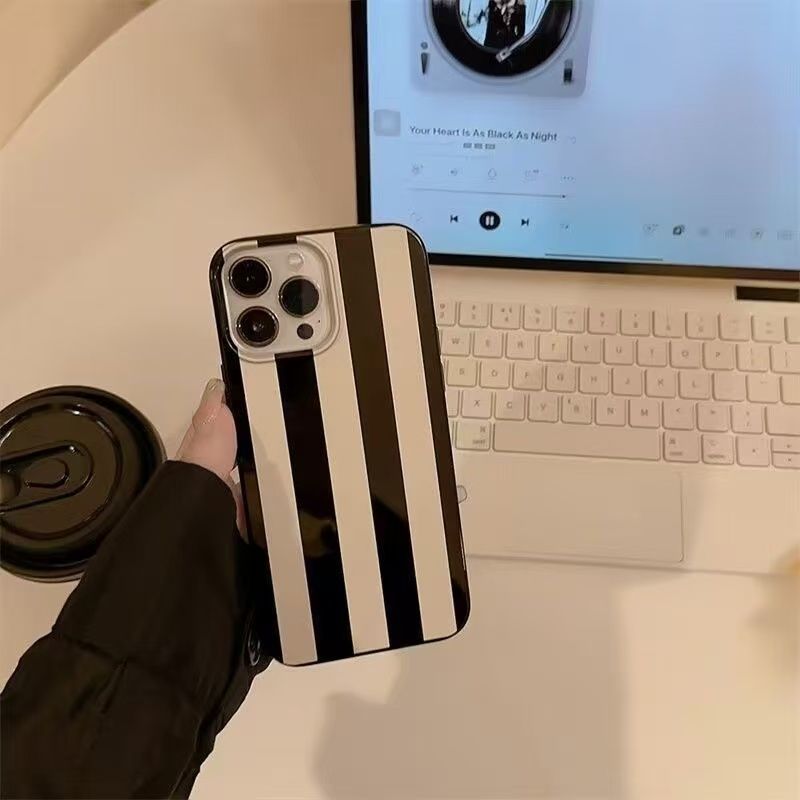 Small Niche Fresh Art Design W - Phone Cases Drawing recensie en prijs