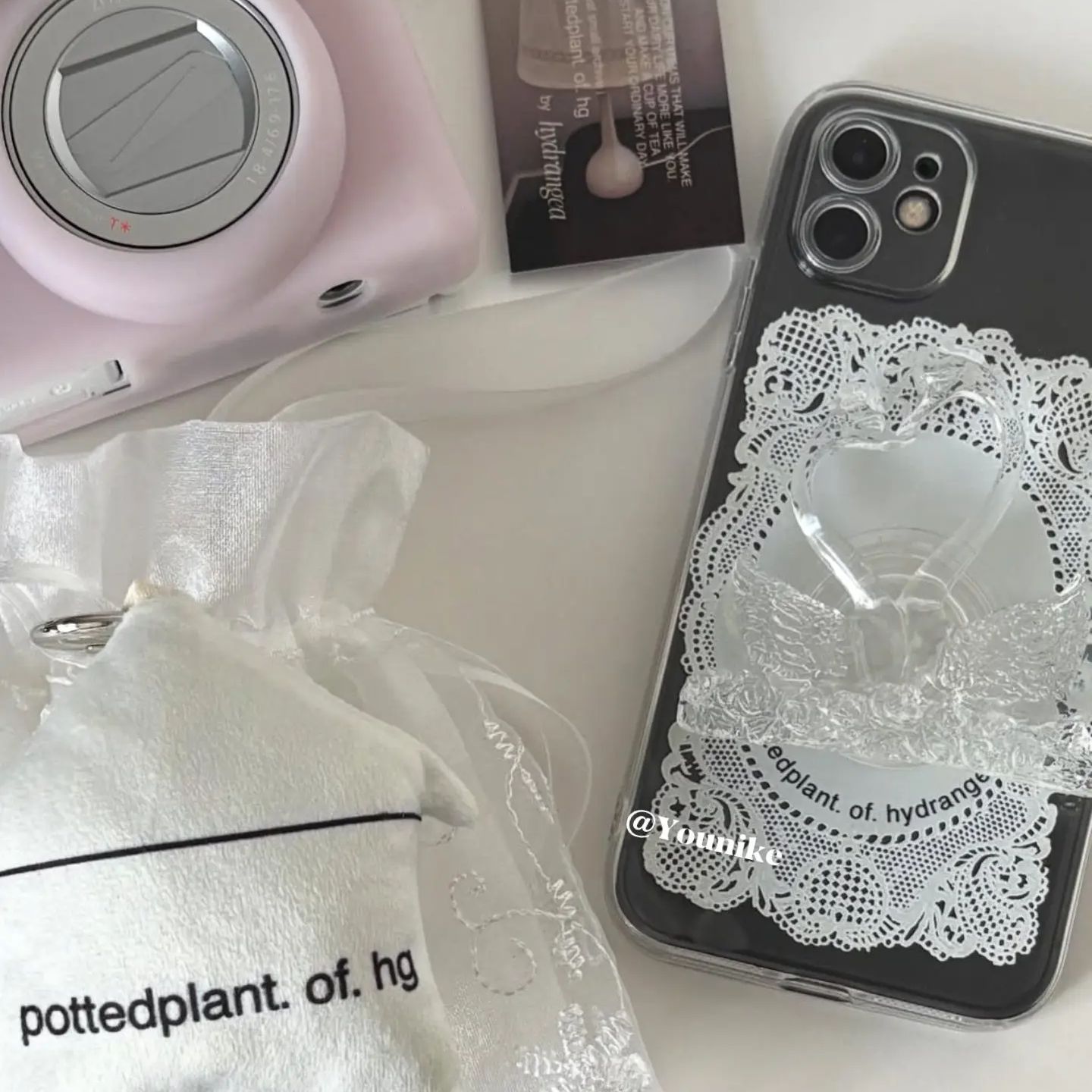 English Lace Art Student Retro - Phone Cases Drawing recensie en prijs