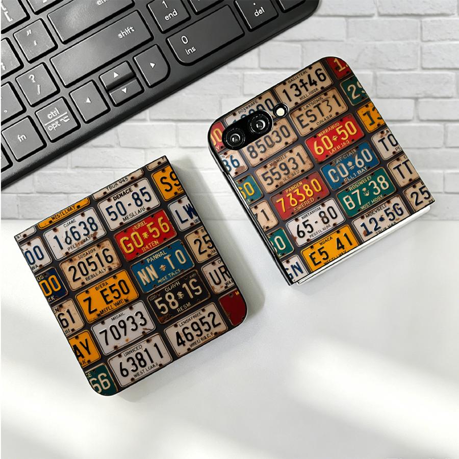 Retro License Plate Phone Cove - Phone Cases Z Flip 5 recensie en prijs