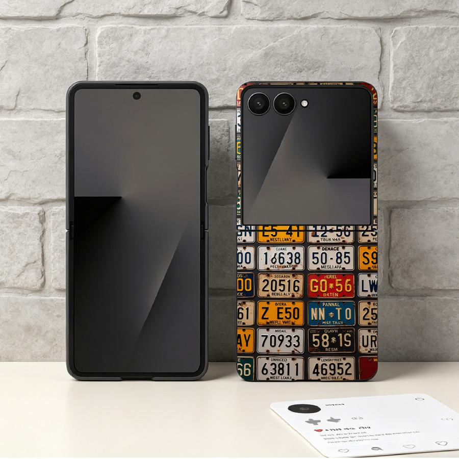 Retro License Plate Phone Cove - Phone Cases Z Flip 5 recensie en prijs